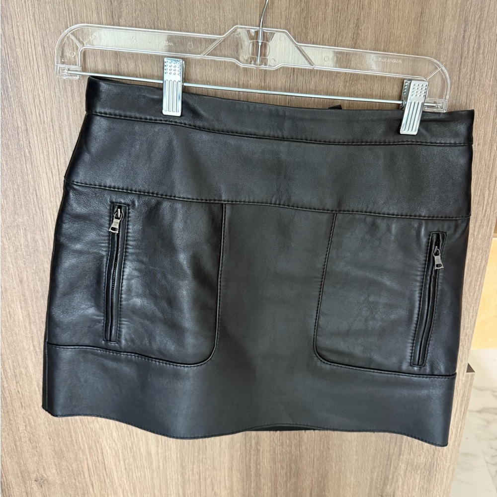 BCBGMaxAzria Black Mini Skirt with Zipper Pockets